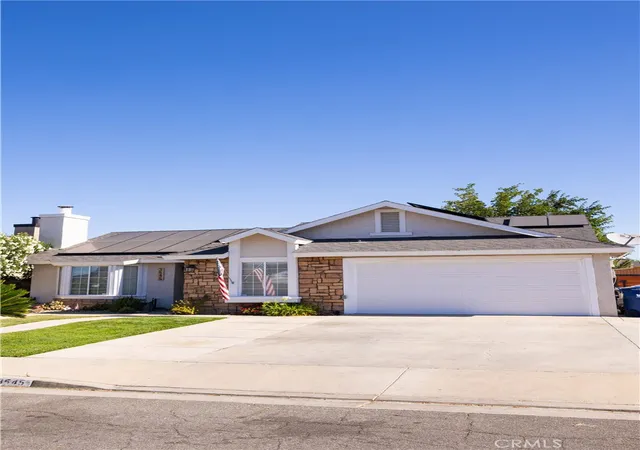 Photo 3 of Sale Pending at 3545 Jupiter, Palmdale, CA 93550 | MLS# IV26151636 | Listing updated on 2026-10-31