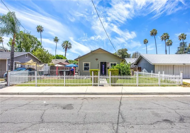 Photo 1 of Sale Pending at 4230 13th, Riverside, CA 92501 | MLS# IV26146715 | Listing updated on 2026-09-24