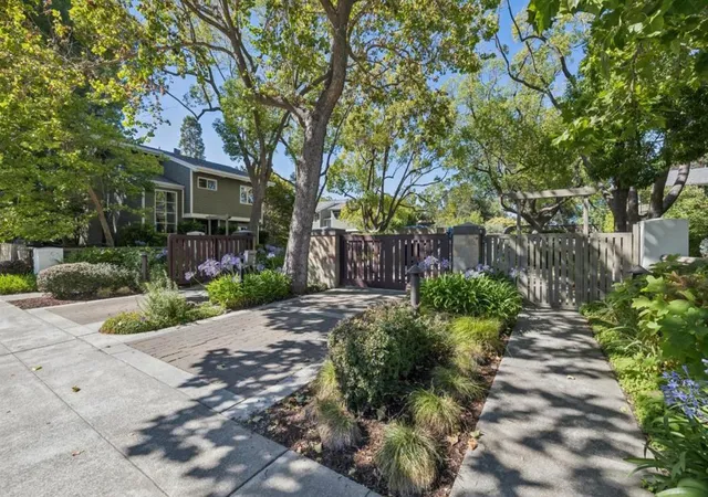 Homes for sale in Menlo Park, CA | 712 University Dr, Menlo Park, CA 94025 | MLS# ML82053974