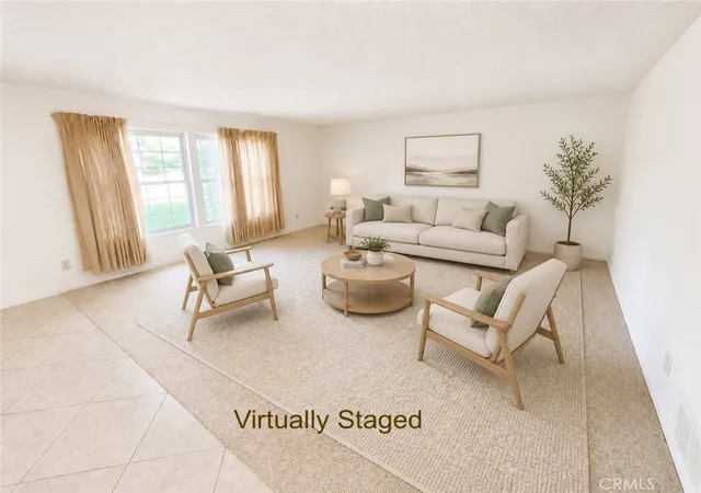 Listing Photo 5 - Condo for sale in building located at 139 E Cypress, Redlands, CA 92373