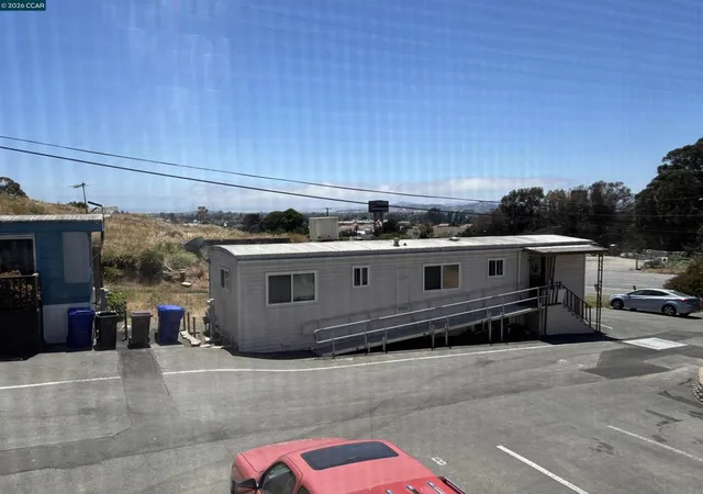 Homes for sale in San Pablo, CA | 2990 San Pablo Dam Rd, San Pablo, CA 94806 | MLS# 41141379