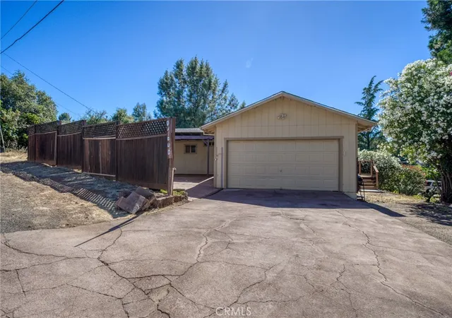 Homes for sale in Kelseyville, CA | 10710 Sunset Ridge, Kelseyville, CA 95451 | MLS# LC26151906