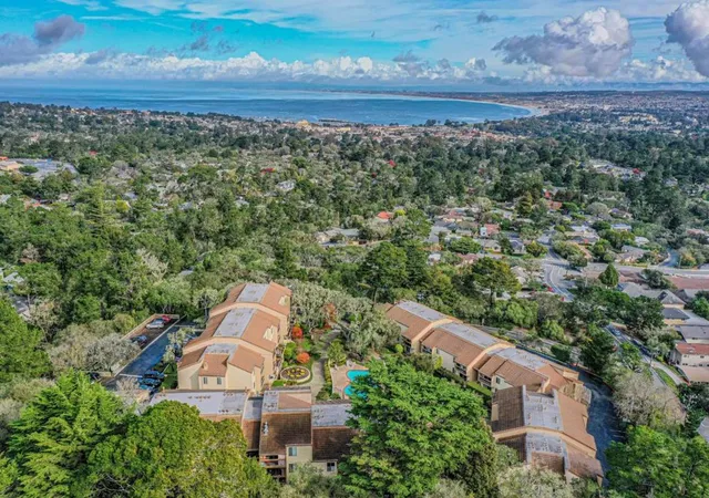 2nd image of 4106 Golden Oaks Ln, Monterey, CA 93940 | MLS# ML82053902