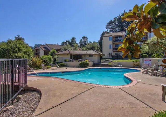 30th image of 4106 Golden Oaks Ln, Monterey, CA 93940 | MLS# ML82053902