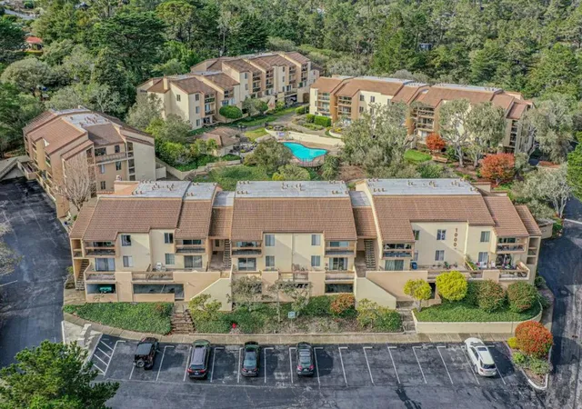 3rd image of 4106 Golden Oaks Ln, Monterey, CA 93940 | MLS# ML82053902