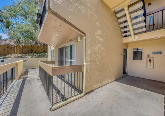 4th image of 4106 Golden Oaks Ln, Monterey, CA 93940 | MLS# ML82053902