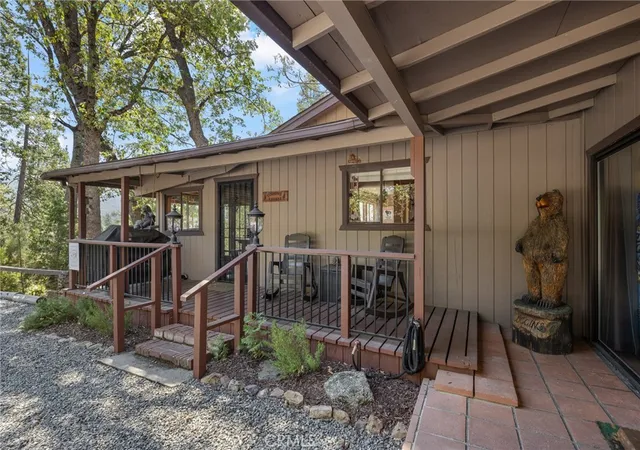 Photo 4 of Single family home for sale at 39165 Ski Slope, Bass Lake, CA 93604 | MLS# FR26149910 | Listing updated on 2026-09-10