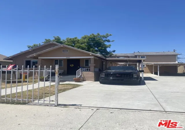 Photo 4 of Sale Pending at 1045 W 103rd Street, Los Angeles, CA 90044 | MLS# 26858217 | Listing updated on 2026-09-01
