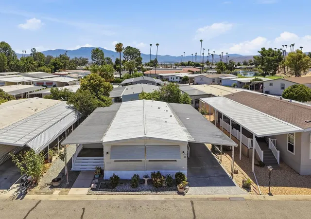 Homes for sale in Hemet, CA | 5001 W Florida Ave #36, Hemet, CA 92545 | MLS# 219150206DA