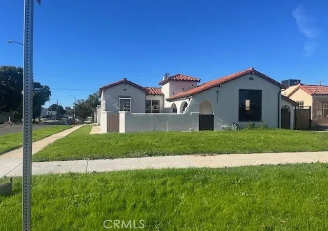 Single family home for sale at 7531 S Denker Ave, Los Angeles, CA 90047 | MLS# DW26151912