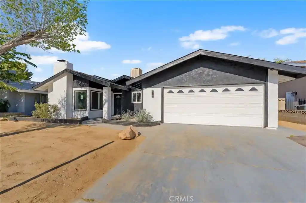Photo 1 of Single family home for sale at 44934 Hanstead, Lancaster, CA 93535 | MLS# SR26151998 | Listing updated on 2026-07-30