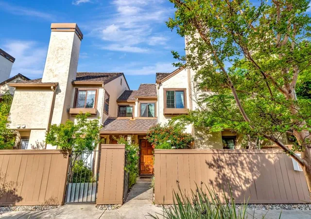 Photo 1 of Condo for sale at 1888 Huxley Ct, San Jose, CA 95125 | MLS# ML82052163 | Listing updated on 2026-10-11