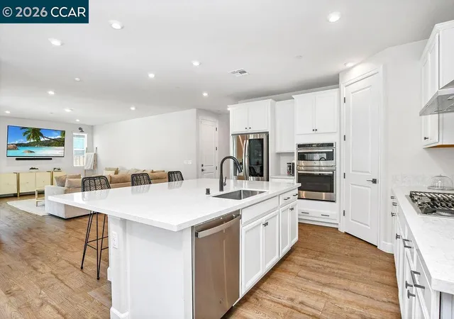 Photo 1 of Single family home for sale at 622 Marathon Dr, Oakley, CA 94561 | MLS# 41141432 | Listing updated on 2026-10-08