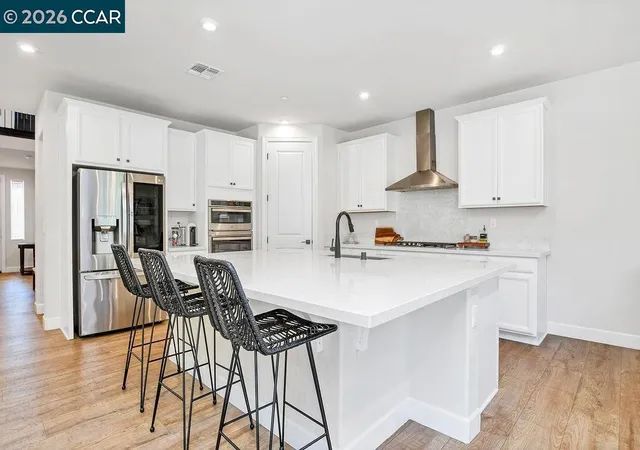 Photo 3 of Single family home for sale at 622 Marathon Dr, Oakley, CA 94561 | MLS# 41141432 | Listing updated on 2026-10-08