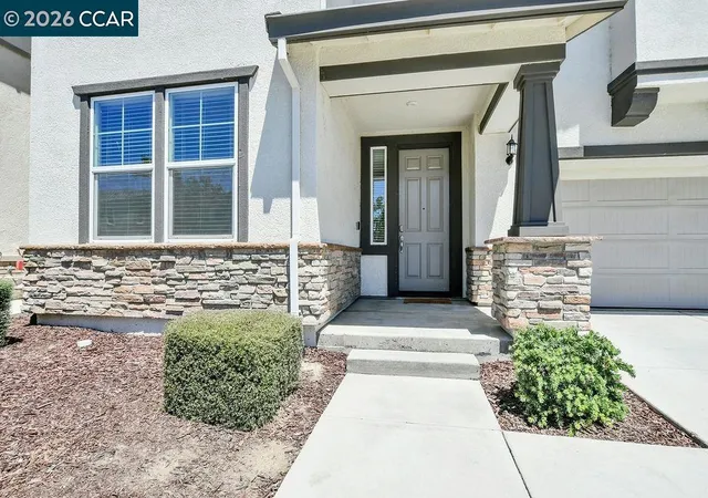 Photo 3 of Single family home for sale at 622 Marathon Dr, Oakley, CA 94561 | MLS# 41141432 | Listing updated on 2026-10-08