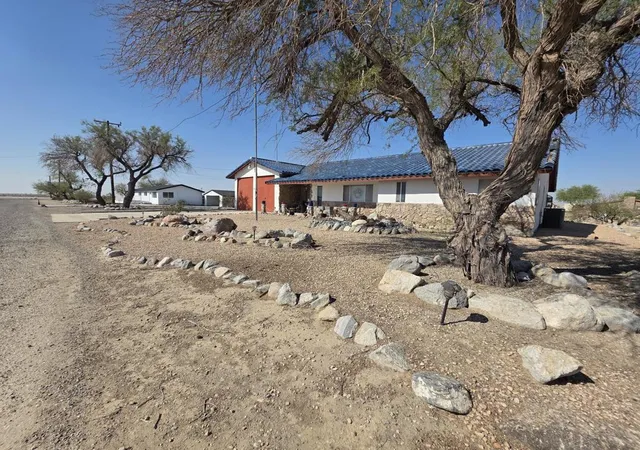 Photo 3 of Single family home for sale at 2351 Oahu Ln, Thermal, CA 92274 | MLS# 219150226DA | Listing updated on 2026-09-11