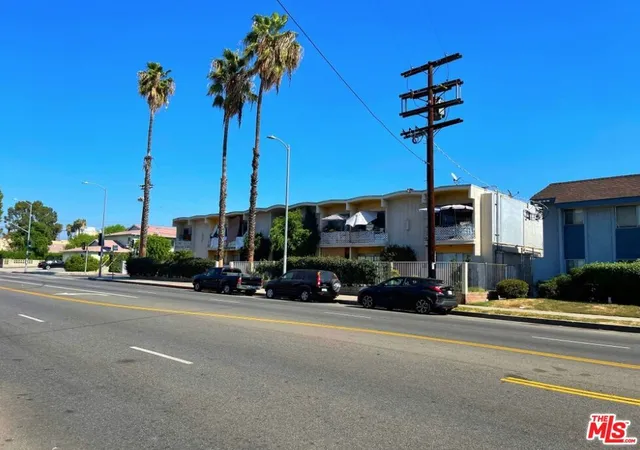 Homes for sale in Van Nuys, CA | 6956 Kester Ave, Van Nuys, CA 91405 | MLS# 26859211