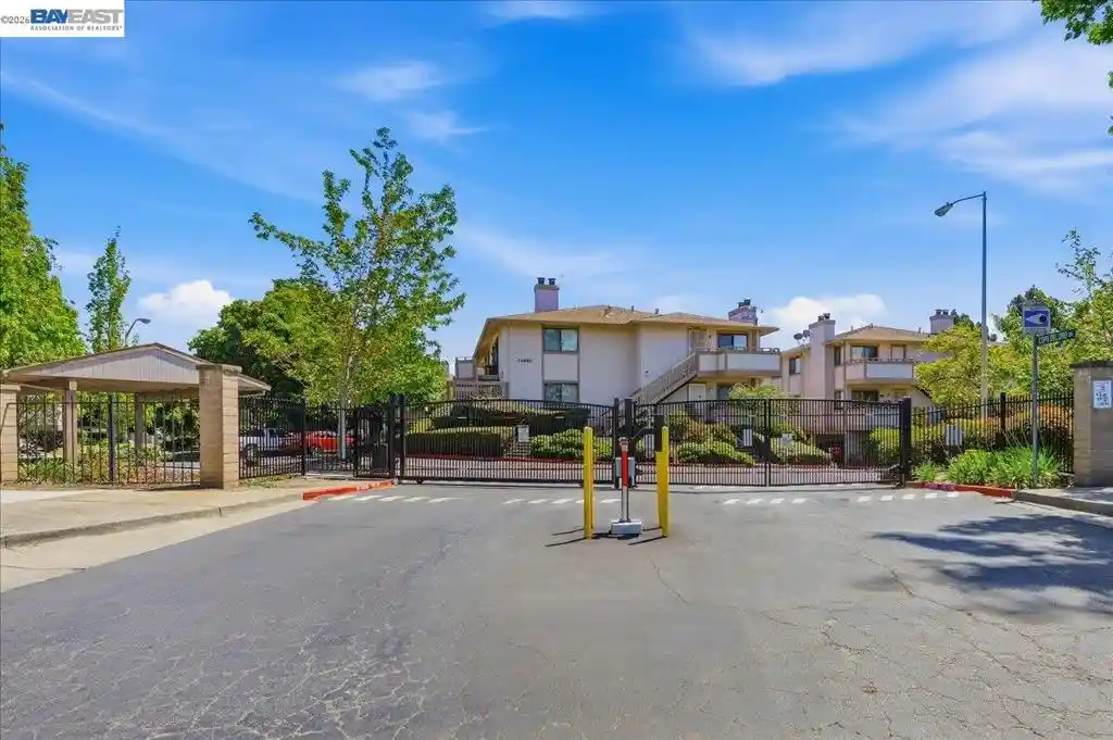 Listing Photo 54 - Condo for sale in 25164 Copa Del Oro Dr located at 25164 Copa Del Oro Dr, Hayward, CA 94545 - Unit #201