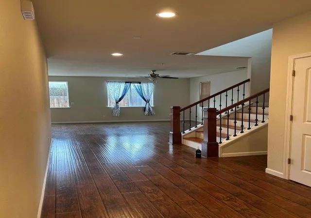 2nd image of 291 Slate Ave, Hollister, CA 95023 | MLS# ML82054037