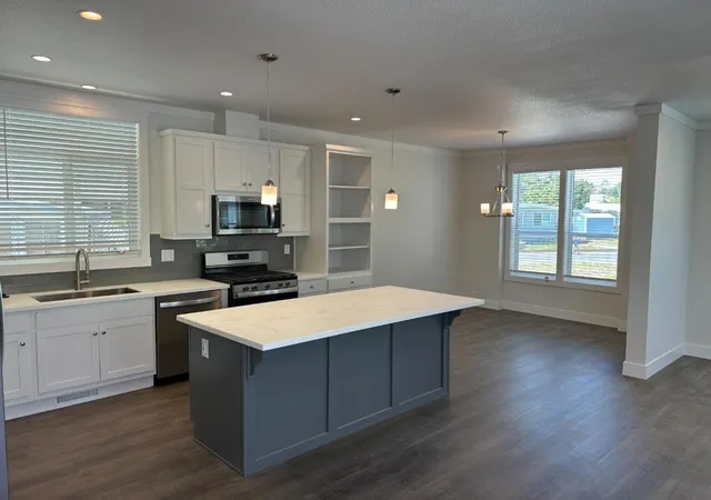 5th image of 11401 Topanga Canyon Blvd #117, Chatsworth, CA 91311 | MLS# ML82054071