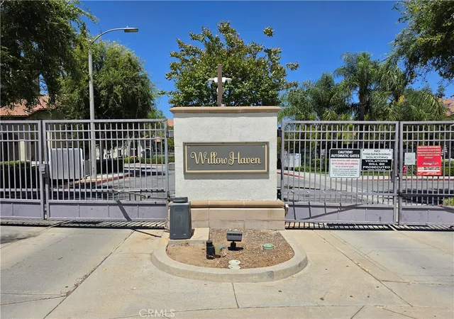 Photo 1 of Sale Pending at 33730 Willow Hvn #103, Murrieta, CA 92563 | MLS# TR26152060 | Listing updated on 2026-10-04