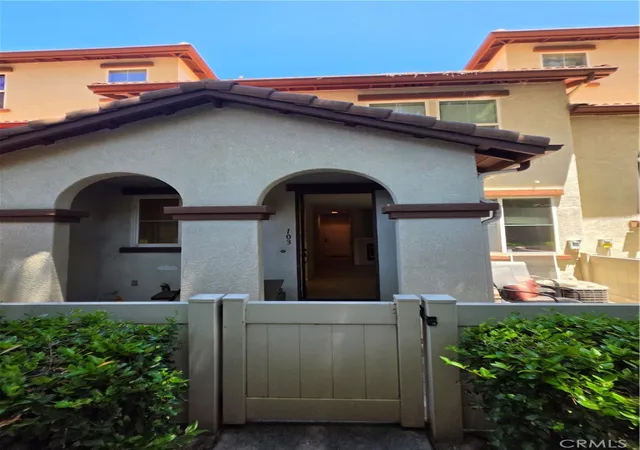 Photo 3 of Sale Pending at 33730 Willow Hvn #103, Murrieta, CA 92563 | MLS# TR26152060 | Listing updated on 2026-10-04