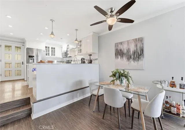 Listing Photo 5 - Condo for sale in building located at 2525 E 19th, Signal Hill, CA 90755 - Unit #32