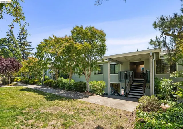 Photo 49 of Condo for sale at 2925 Golden Rain Rd #14, Walnut Creek, CA 94595 | MLS# 41141462 | Listing updated on 2026-10-07