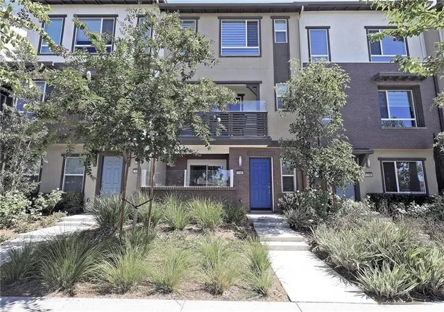 Townhouse for sale at 1163 Orchard, Covina, CA 91722 | MLS# CV26152140