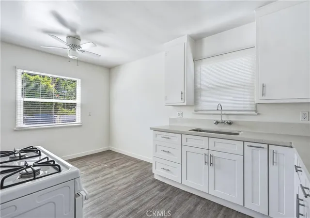 Photo 4 of Sale Pending at 4961 Kester Ave, Sherman Oaks, CA 91403 | MLS# SR26149191 | Listing updated on 2026-09-21