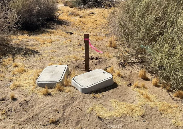 4th image of 0 Primrose, Yucca Valley, CA 92284 | MLS# JT26115130