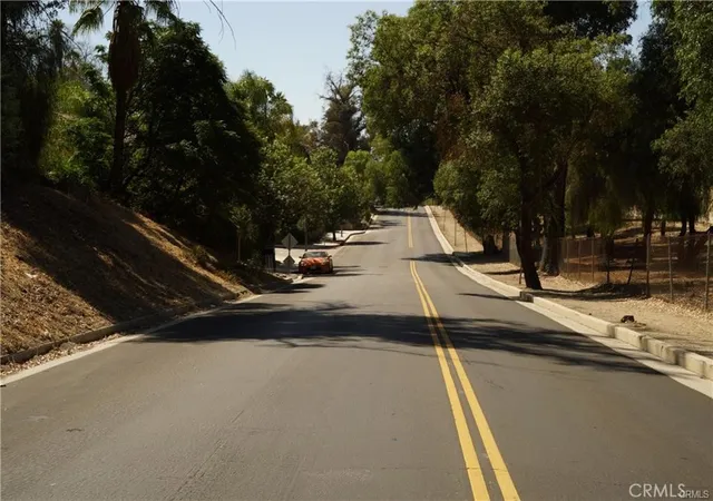 5th image of 22636 Avenue San Luis, Woodland Hills, CA 91364 | MLS# SR26151874