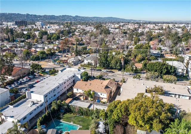 3rd image of 4918 Cahuenga, North Hollywood, CA 91601 | MLS# GD26152443
