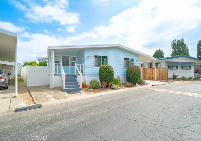 Photo 3 of Sale Pending at 3595 Santa Fe, Long Beach, CA 90810 | MLS# PW26141610 | Listing updated on 2026-09-24