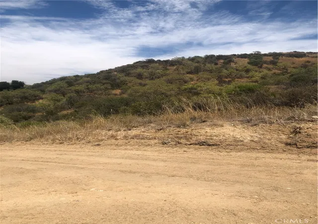 3rd image of 0 Dockweiler Dr, Newhall, CA 91321 | MLS# BB26152784