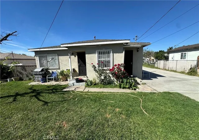 Photo 4 of House for sale at 9758 Juniper, Fontana, CA 92335 | MLS# IV26152816 | Listing updated on 2026-09-10