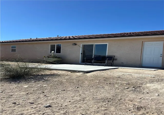 Photo 3 of Single family home for sale at 32206 Sapphire Rd, Lucerne Valley, CA 92356 | MLS# HD26152780 | Listing updated on 2026-10-03