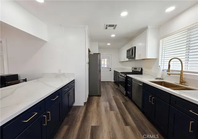 Photo 3 of Single family home for sale at 3665 Ross St, Riverside, CA 92503 | MLS# SW26143521 | Listing updated on 2026-10-01