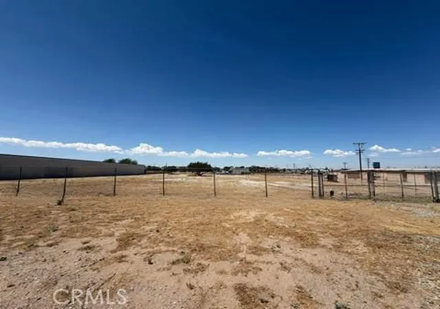 2nd image of 0 Yucca, Hesperia, CA 92345 | MLS# CV26152833