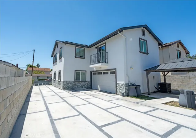 Photo 2 of Single family home for sale at 532 Mcfadden, La Habra, CA 90631 | MLS# SR26152787 | Listing updated on 2026-10-04