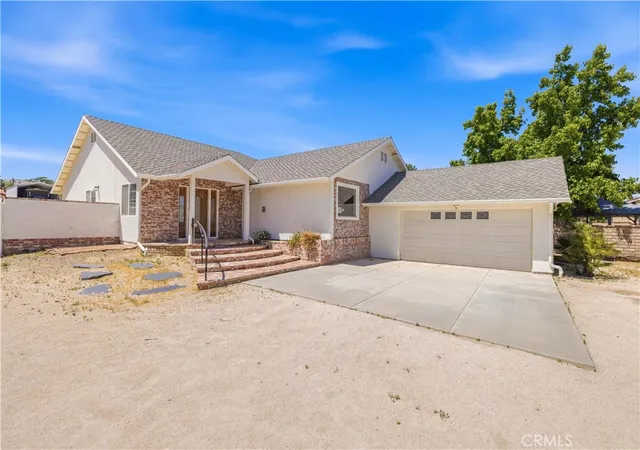 Photo 2 of Sale Pending at 4806 W Ave M14, Lancaster, CA 93536 | MLS# SR26152101 | Listing updated on 2026-09-05