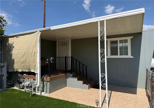 Homes for sale in Hemet, CA | 260 N Lyon #38, Hemet, CA 92543 | MLS# SW26152893