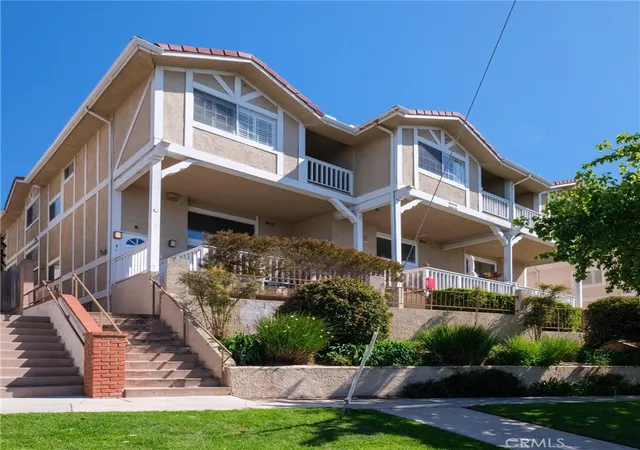 Homes for sale in Redondo Beach, CA | 222 S Guadalupe Ave #1, Redondo Beach, CA 90277 | MLS# PV26152901