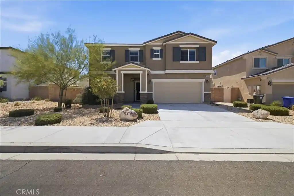 Photo 1 of Single family home for sale at 12978 Oakwood St, Victorville, CA 92392 | MLS# DW26152621 | Listing updated on 2026-10-20