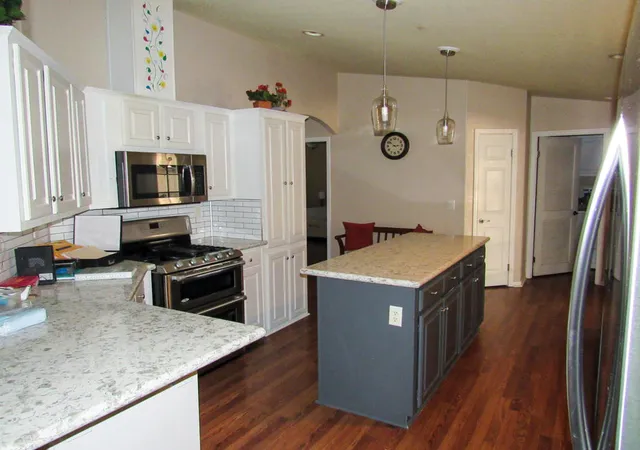 4th image of 73434 Haystack Mountain Dr, Palm Desert, CA 92260 | MLS# 219150248DA