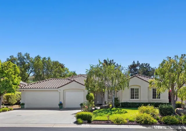 Homes for sale in Fallbrook, CA | 672 Inverlochy Dr, Fallbrook, CA 92028 | MLS# 260017128SD