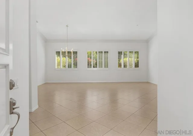 Homes for sale in Fallbrook, CA | 672 Inverlochy Dr, Fallbrook, CA 92028 | MLS# 260017128SD