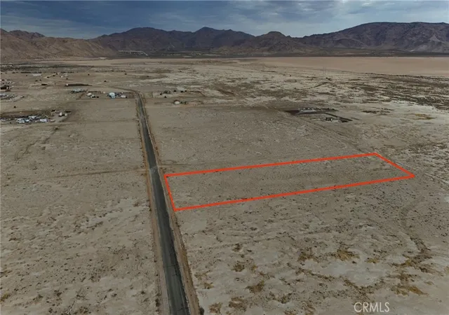 Photo 2 of Land for sale at 746 Lake St, Lucerne Valley, CA 92356 | MLS# HD26153130 | Listing updated on 2026-07-14