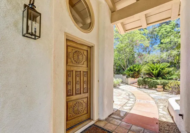 Homes for sale in Rancho Santa Fe, CA | 16722 Via Lago Azul, Rancho Santa Fe, CA 92067 | MLS# 260017131SD