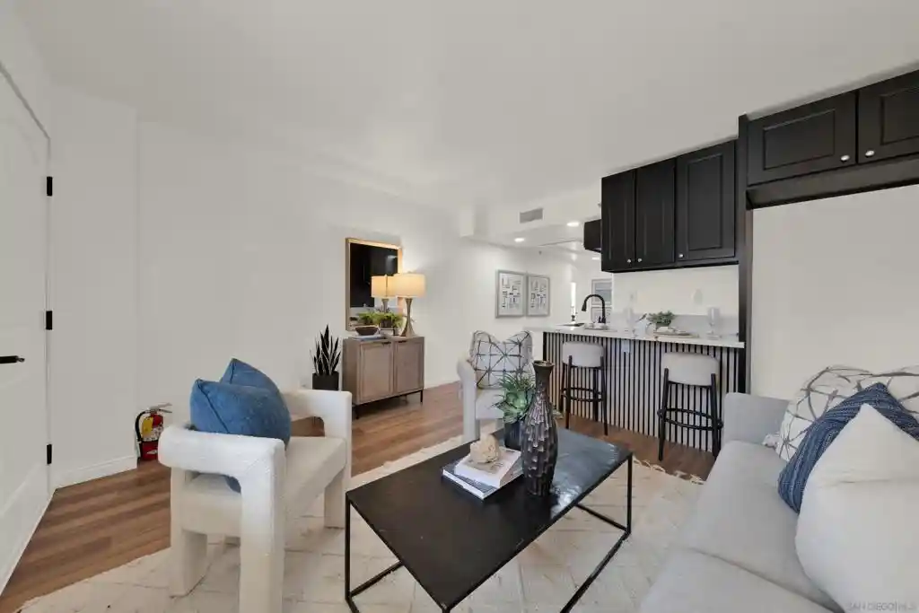 Listing Photo 2 - Condo for sale in 801 National City located at 801 National City, National, CA 91950 - Unit #209